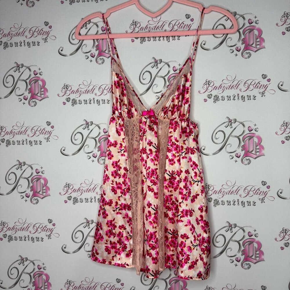 Victoria secret tank top flowers floral pink lace ribbon bow details cami rare